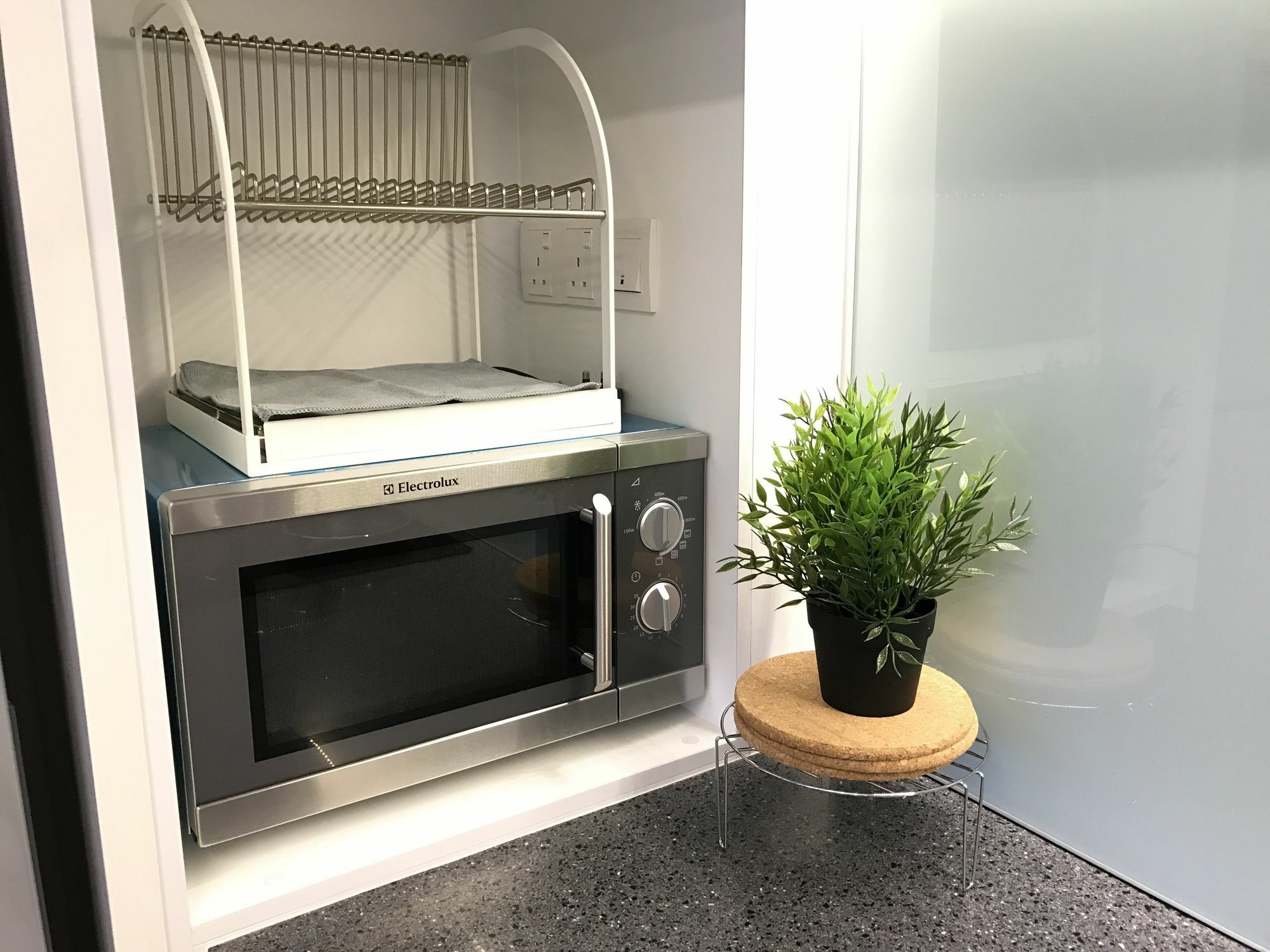 Hotel Alila Bangsar Kuala Lumpur Exteriér fotografie A built-in microwave oven